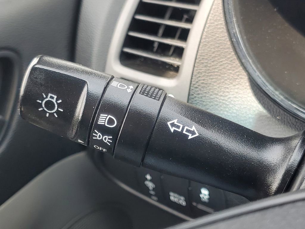 Used 2016 Kia Forte LX FWD image 24