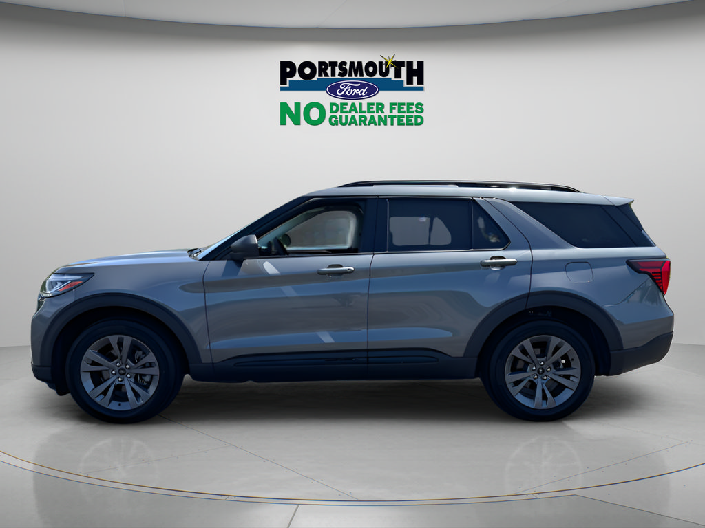 Used 2026 Ford Explorer Active w/ Active Comfort Package AWD/4WD image 2