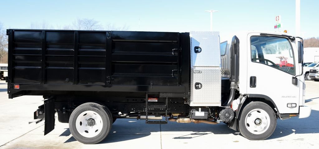 New 2025 Chevrolet Low Cab Forward RWD image 32