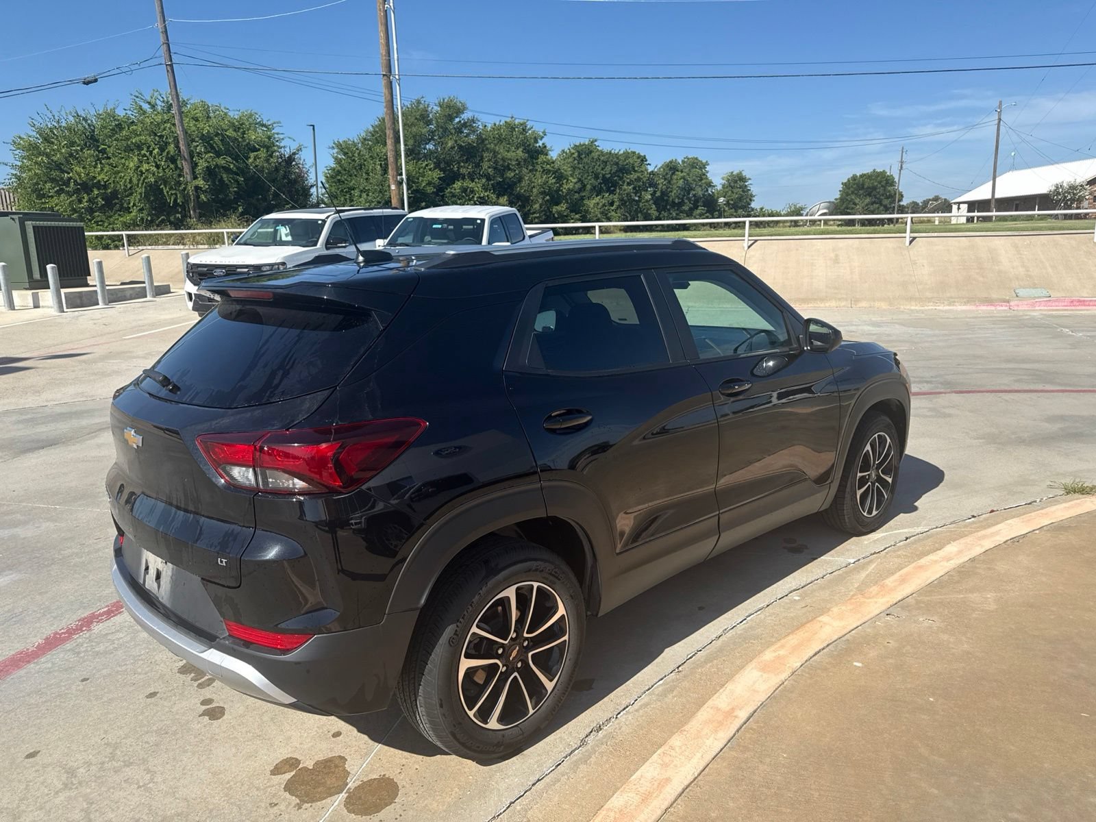 Used 2025 Chevrolet TrailBlazer LT FWD image 5