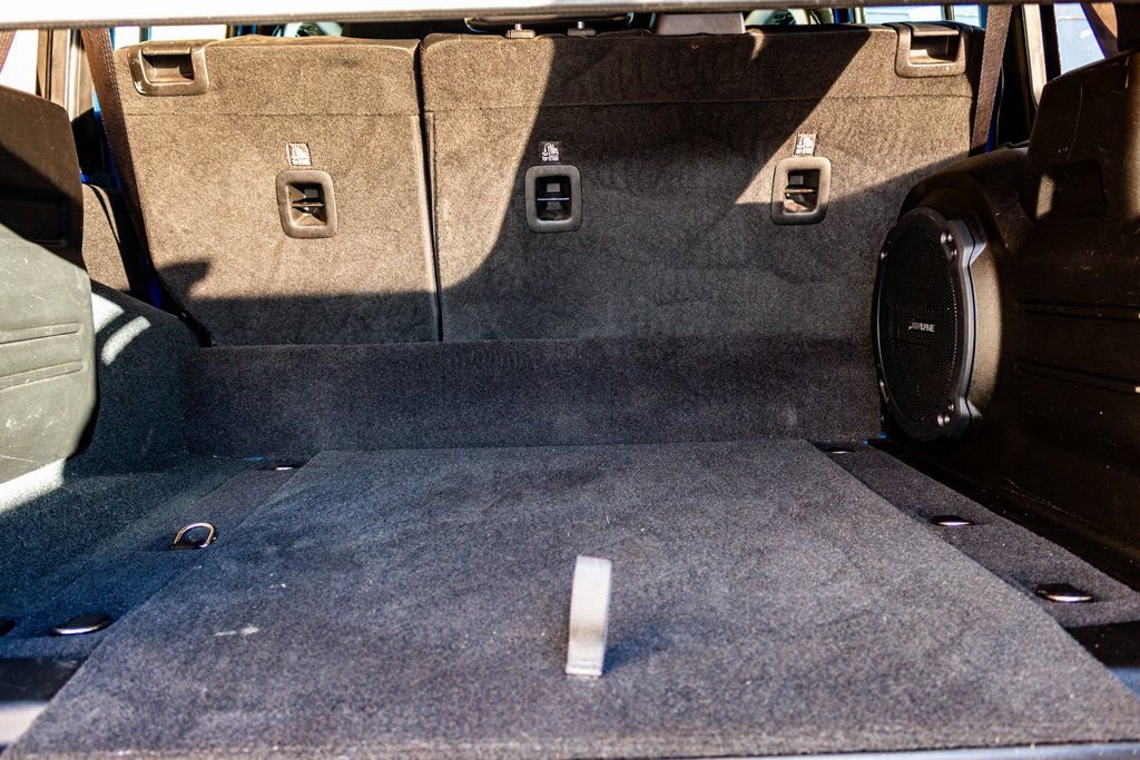 Used 2022 Jeep Wrangler Unlimited Sahara image 5