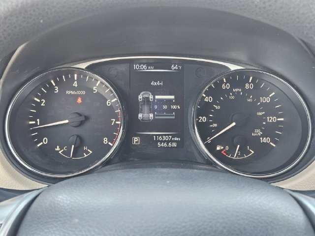 Used 2016 Nissan Rogue SV AWD/4WD image 16