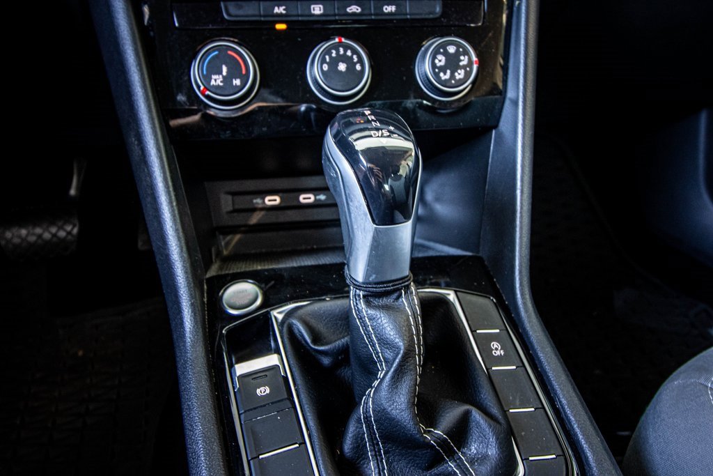 Certified 2023 Volkswagen Taos S w/ Driver Assistance Package image 33