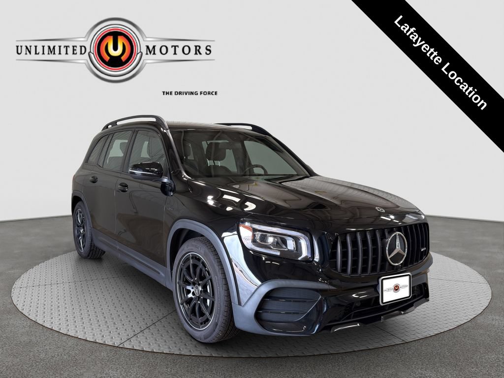 Used 2022 Mercedes-Benz GLB 35 AMG 4MATIC image 1