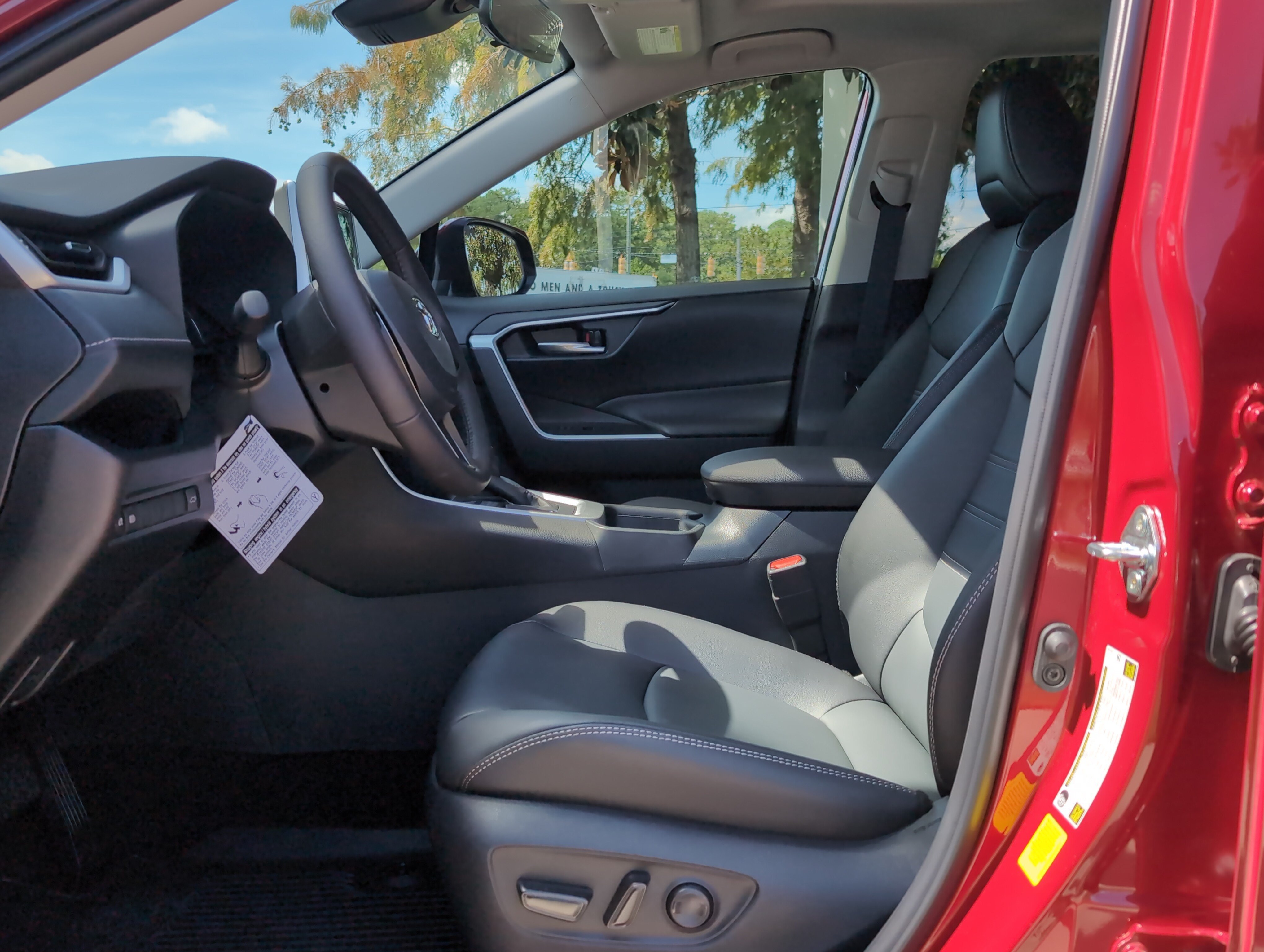 Certified 2025 Toyota RAV4 XLE Premium FWD image 16