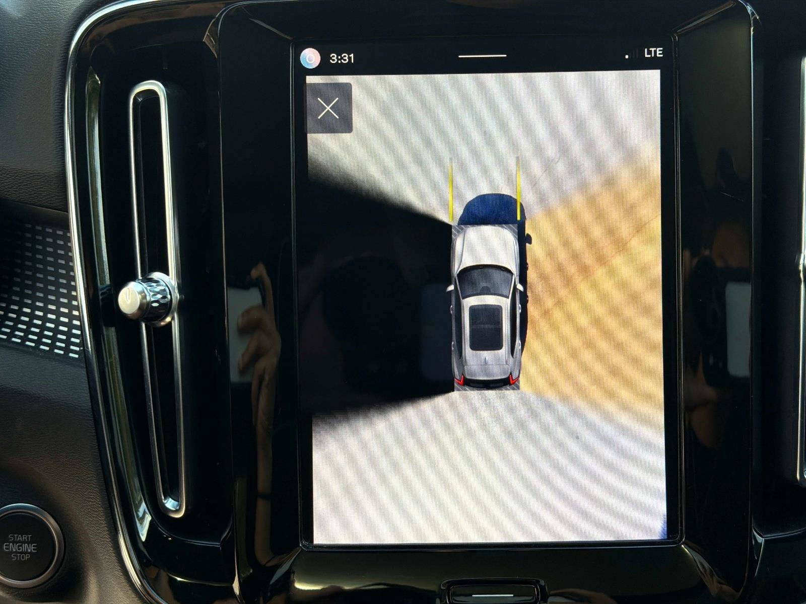 Used 2024 Volvo XC40 B5 Plus AWD/4WD image 25