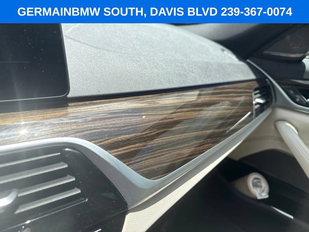 Used 2023 BMW 540i w/ Premium Package RWD image 18