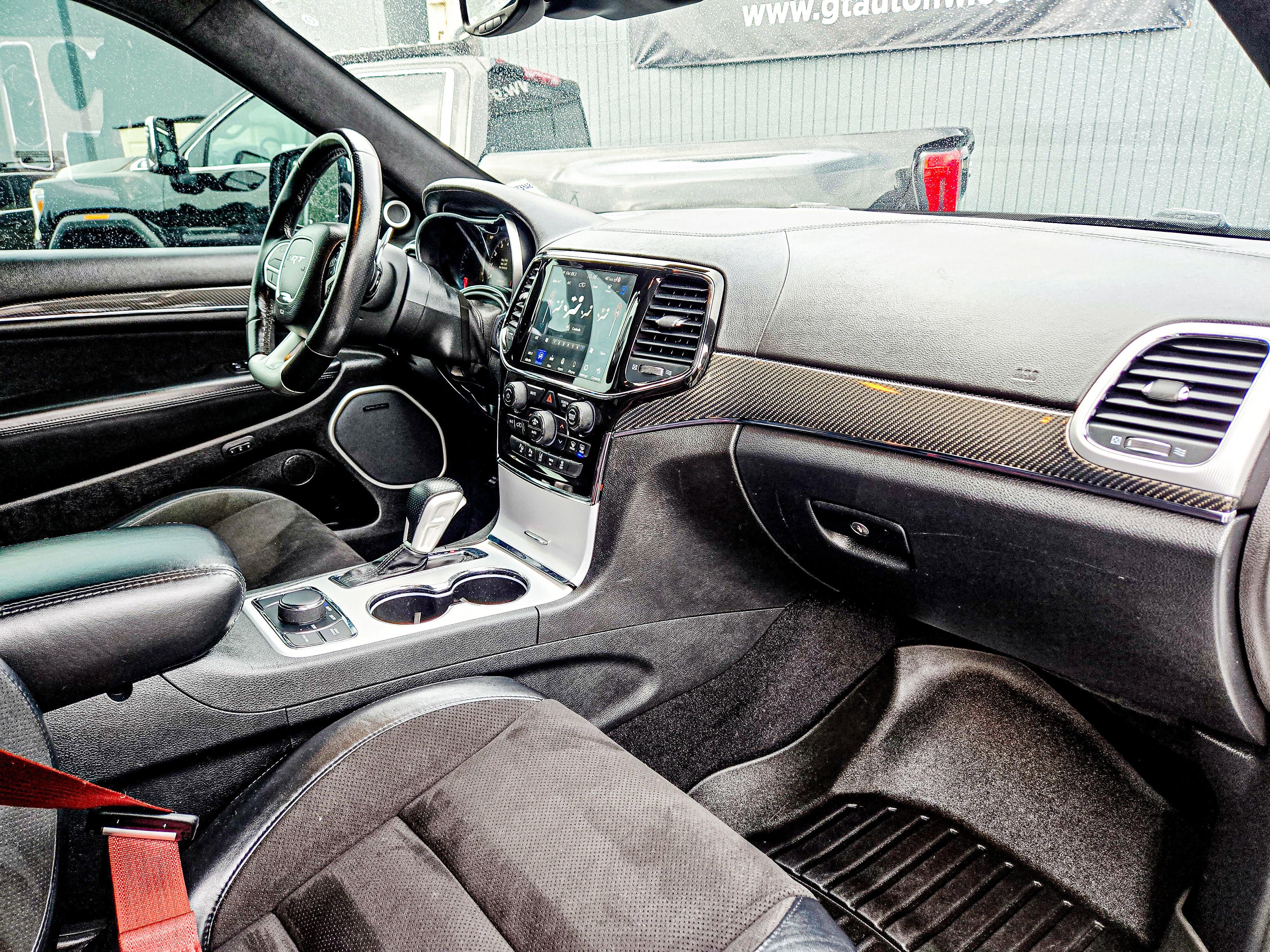 Used 2021 Jeep Grand Cherokee SRT AWD/4WD image 13