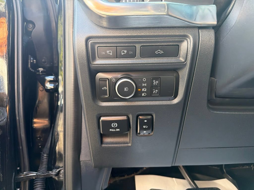 Used 2021 Ford F150 Lariat w/ Equipment Group 502A High AWD/4WD image 21