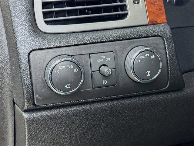 Used 2012 Chevrolet Tahoe LTZ image 10