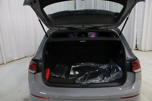 New 2026 Volkswagen GTI SE FWD image 33