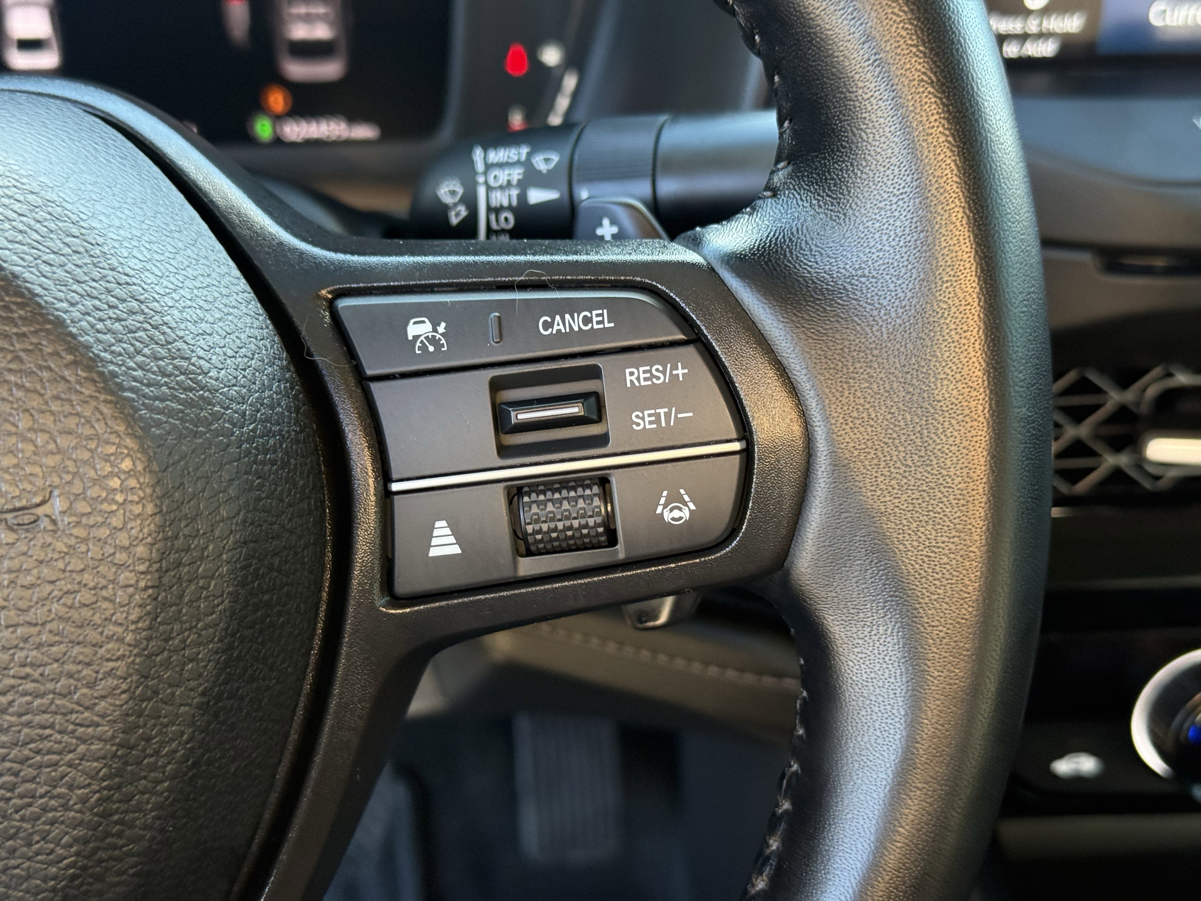 Used 2023 Honda Accord EX-L image 18