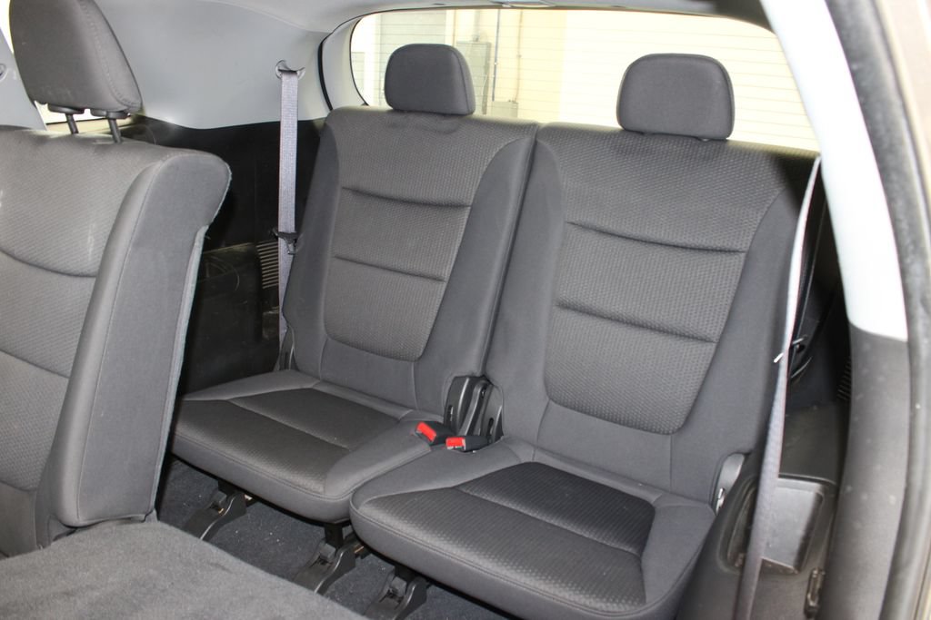 Used 2012 Kia Sorento FWD w/ Third Row Pkg image 5