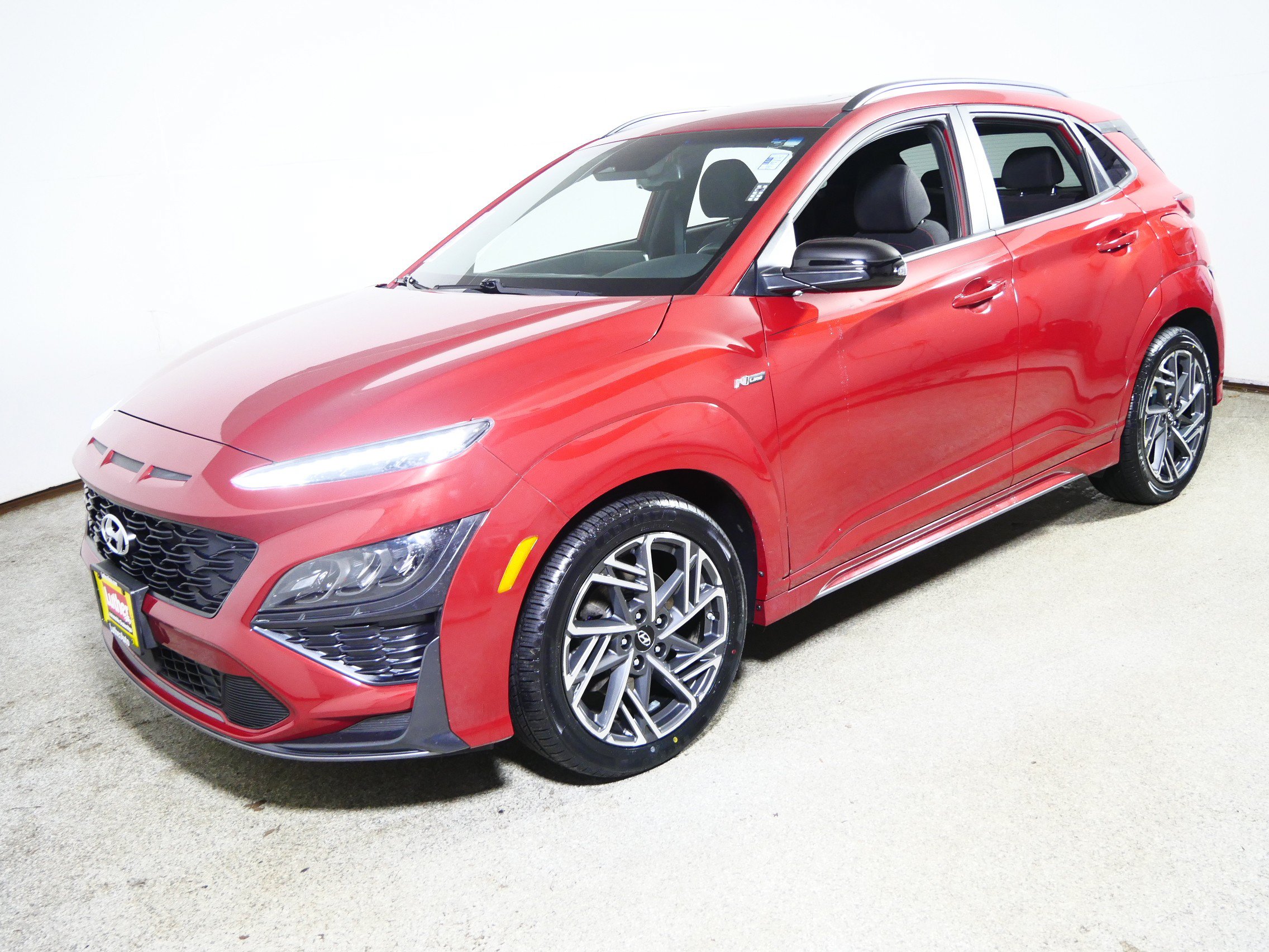 Used 2022 Hyundai Kona N Line w/ Tech Package FWD image 3