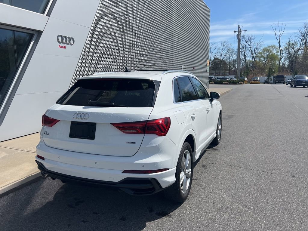 Used 2021 Audi Q3 2.0T Premium Plus w/ Premium Plus Package image 23