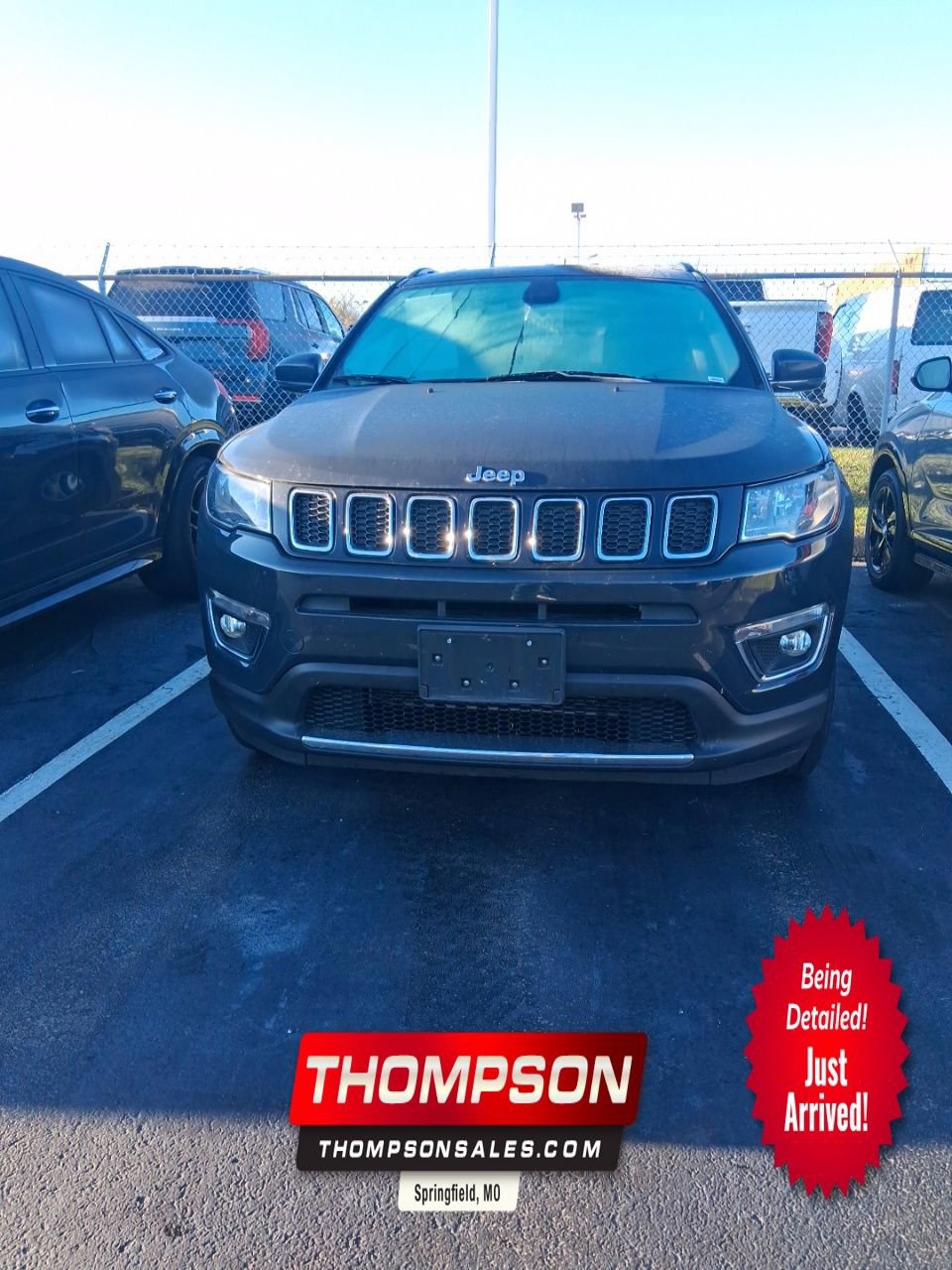 Used 2018 Jeep Compass Limited image 1