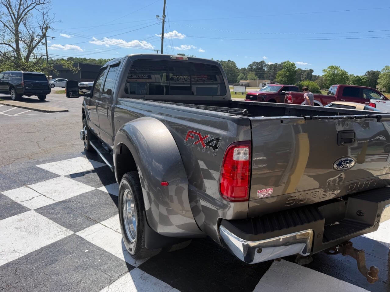 Used 2012 Ford F350 Lariat w/ Lariat Ultimate Pkg AWD/4WD image 8