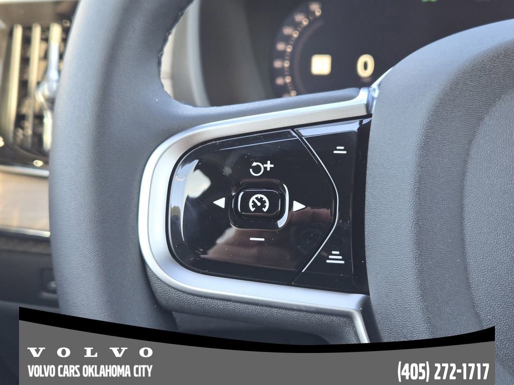 Used 2026 Volvo XC90 B6 Plus w/ Protection Package Premier AWD/4WD image 27