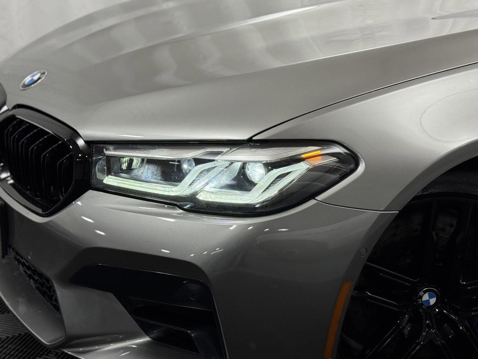 Used 2021 BMW M5 image 3