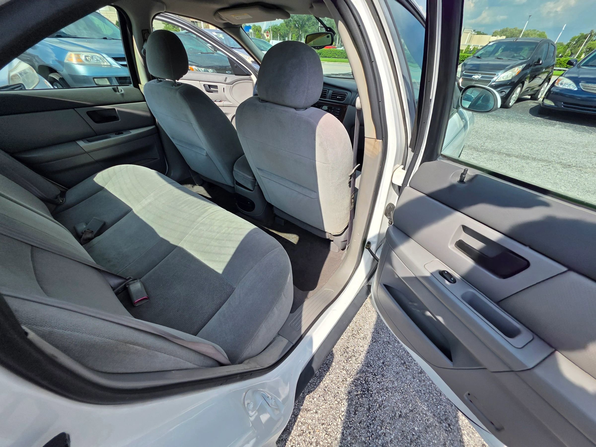 Used 2003 Mercury Sable GS image 17