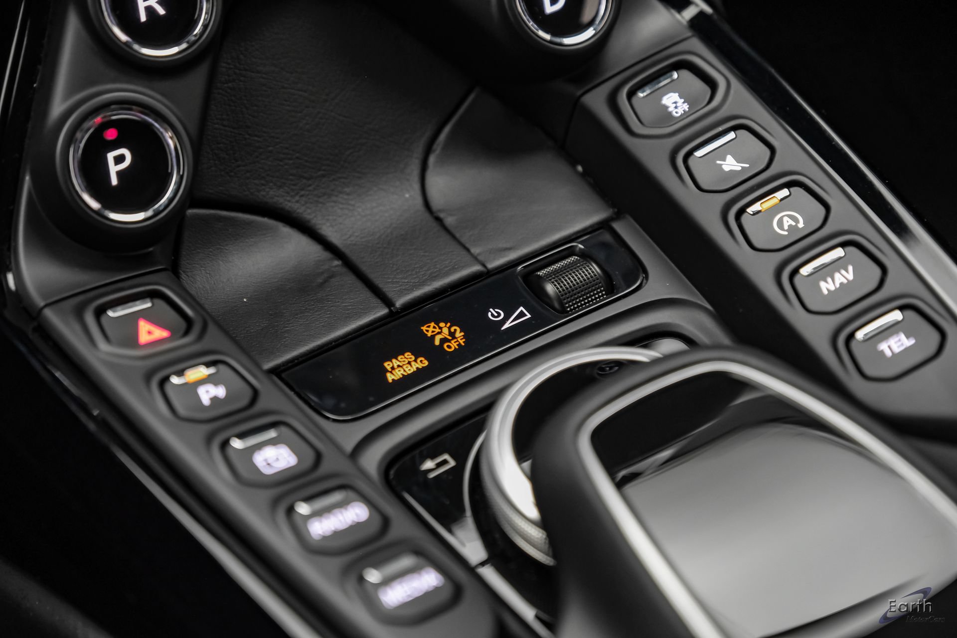 Used 2019 Aston Martin V8 Vantage Coupe RWD image 61