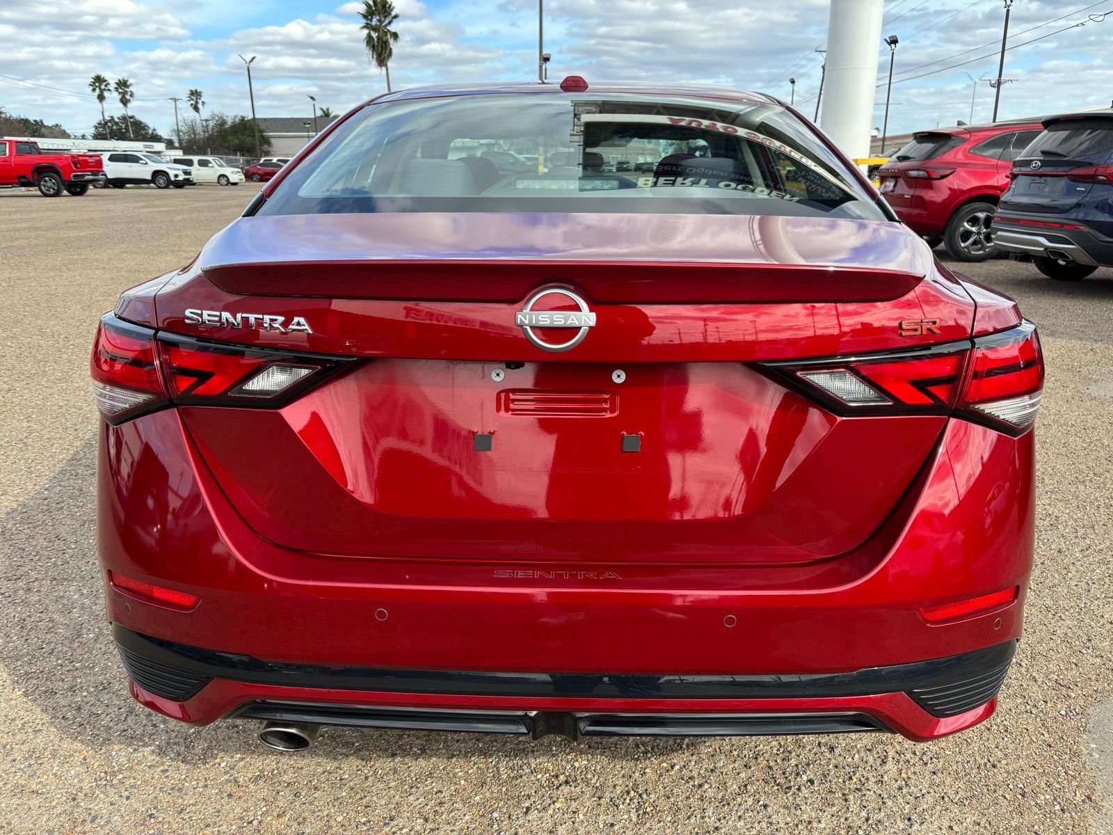 Used 2024 Nissan Sentra SR FWD image 6