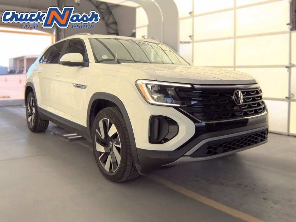 Used 2025 Volkswagen Atlas Cross Sport SE FWD video 1