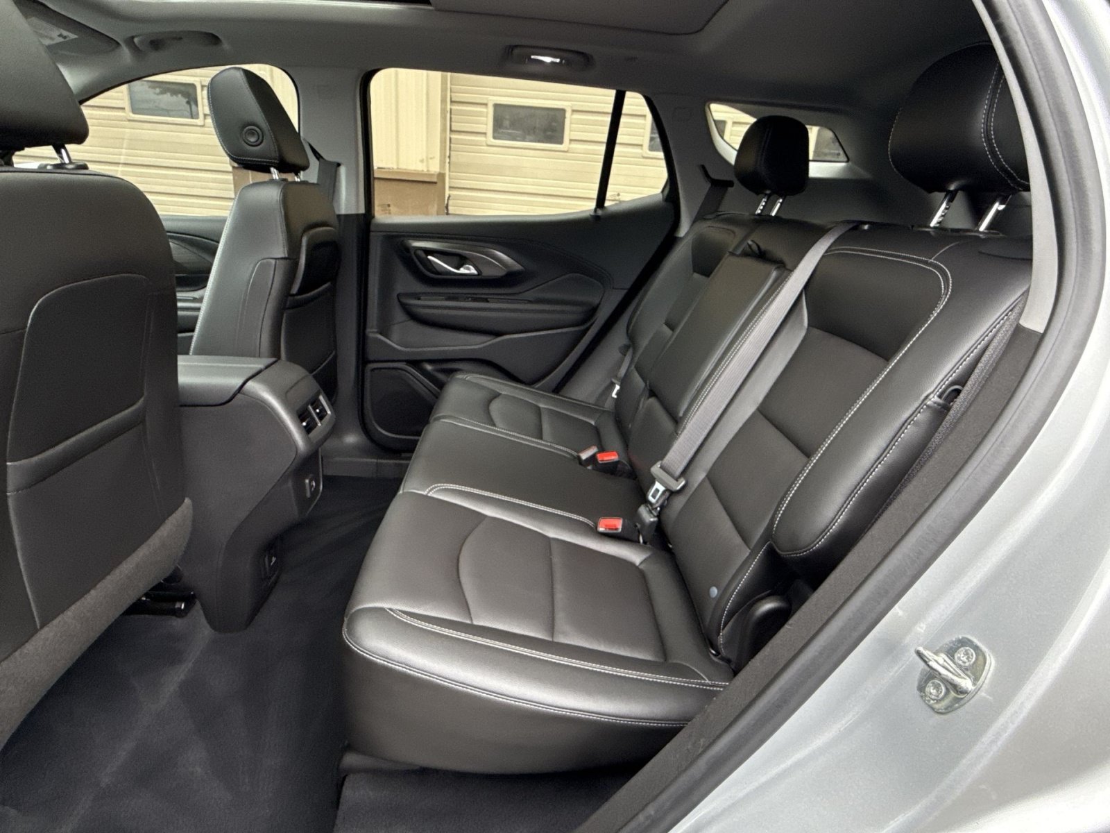 Certified 2022 GMC Terrain SLT w/ Tech Package AWD/4WD image 25