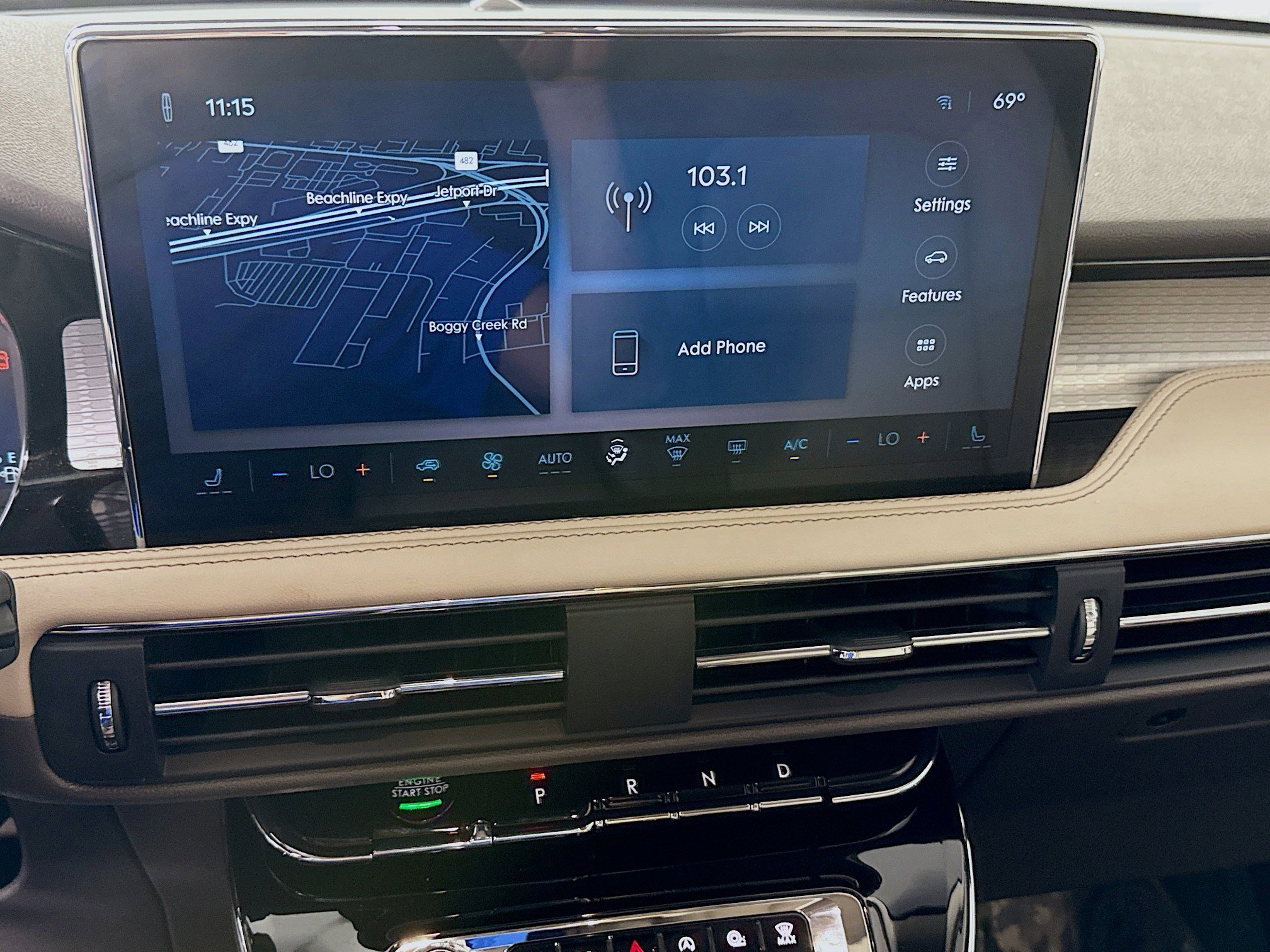 Used 2023 Lincoln Corsair FWD image 18