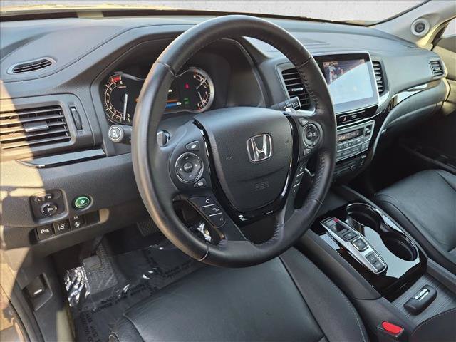 Used 2016 Honda Pilot Touring image 10