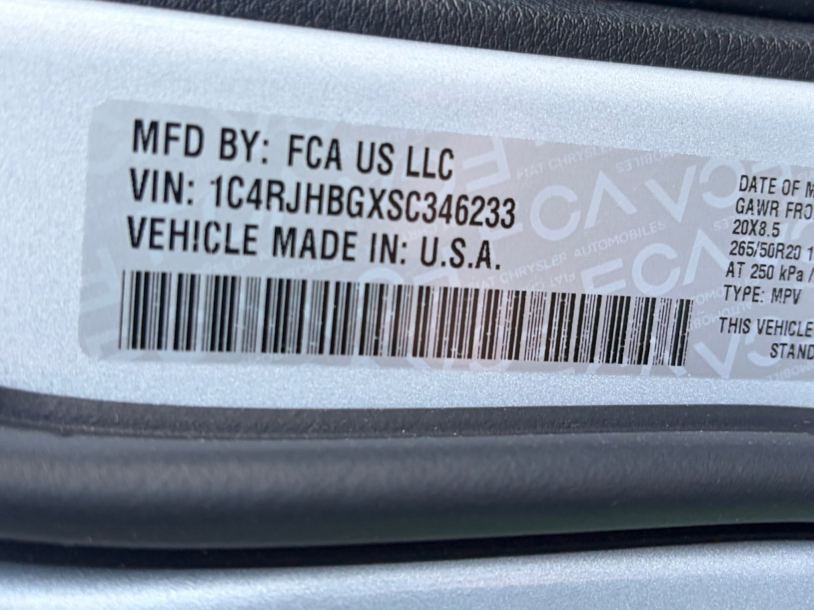 New 2025 Jeep Grand Cherokee Limited w/ Black Appearance Package image 35