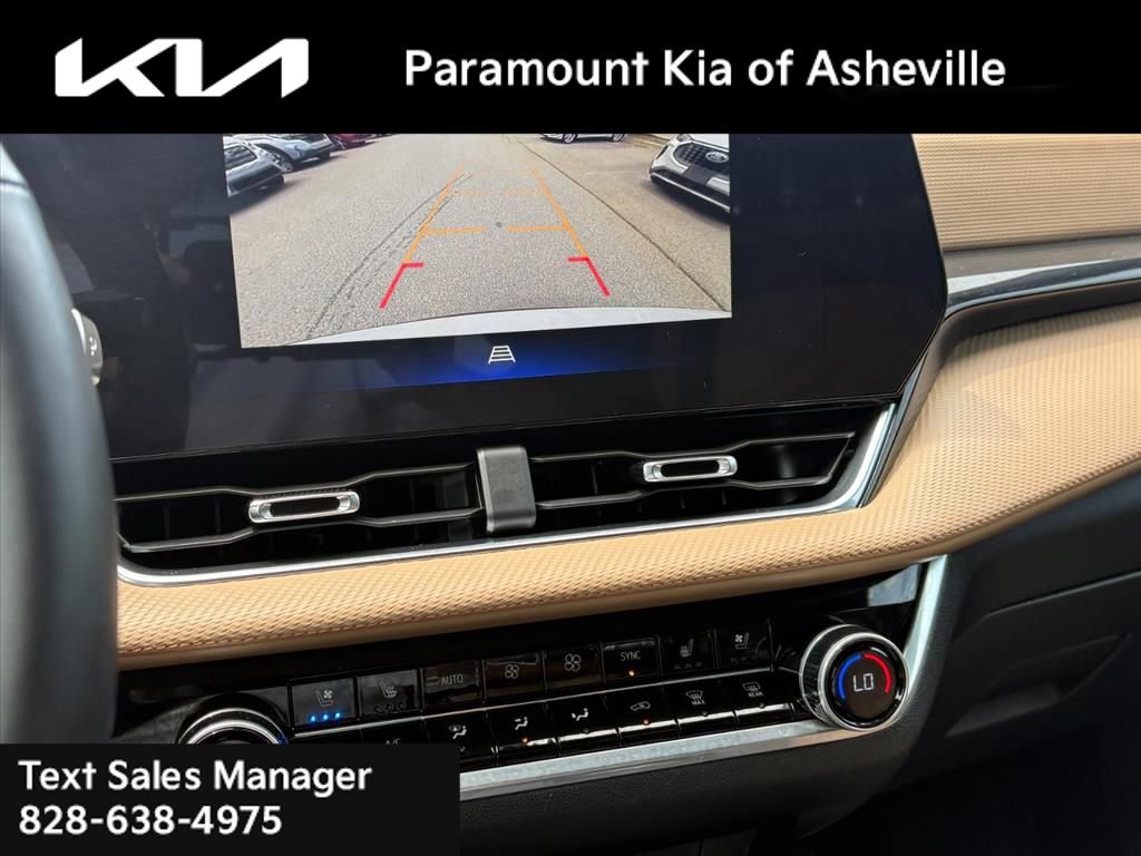 Used 2025 Chevrolet Equinox ACTIV w/ Convenience Package III AWD/4WD image 10