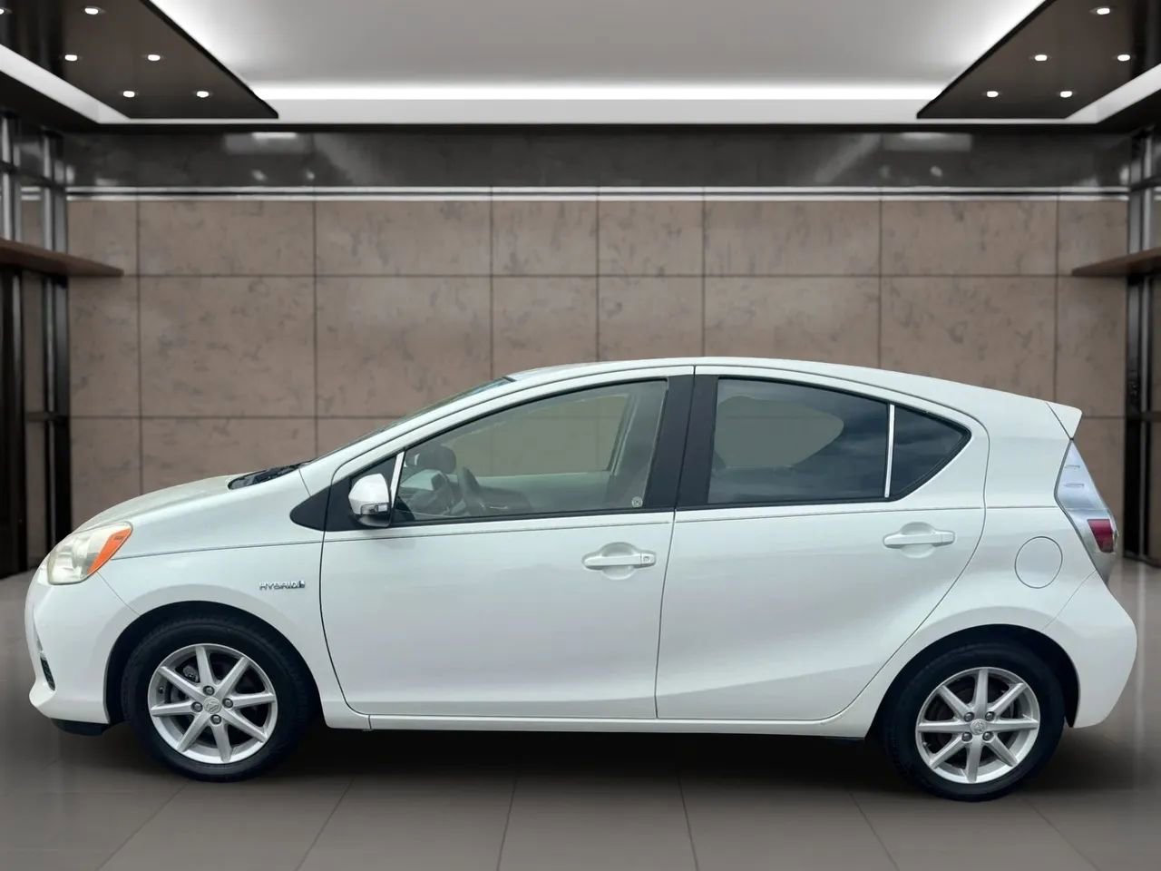 Used 2012 Toyota Prius C Three image 3