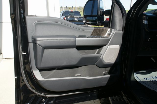 New 2026 Ford F250 Lariat image 16