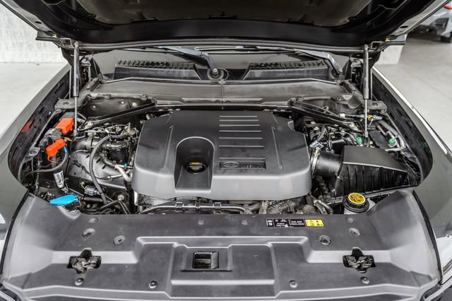 Used 2020 Land Rover Defender 110 X image 18