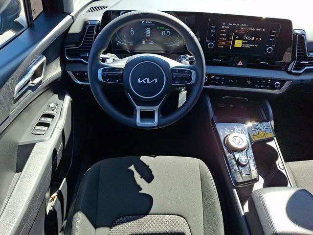 Used 2025 Kia Sportage LX image 11