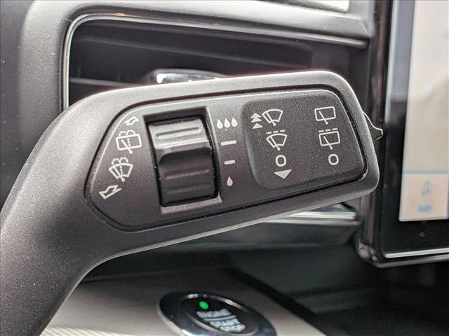 Used 2020 Ford Explorer XLT w/ Equipment Group 202A image 13