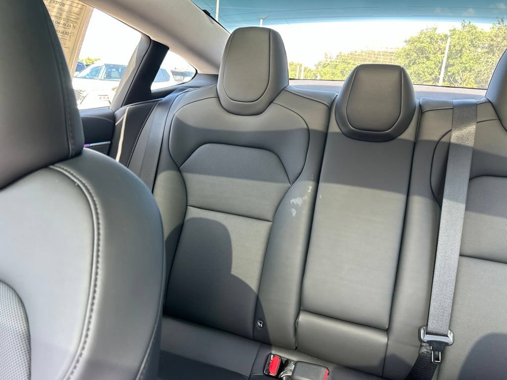 Used 2025 Tesla Model 3 RWD image 12