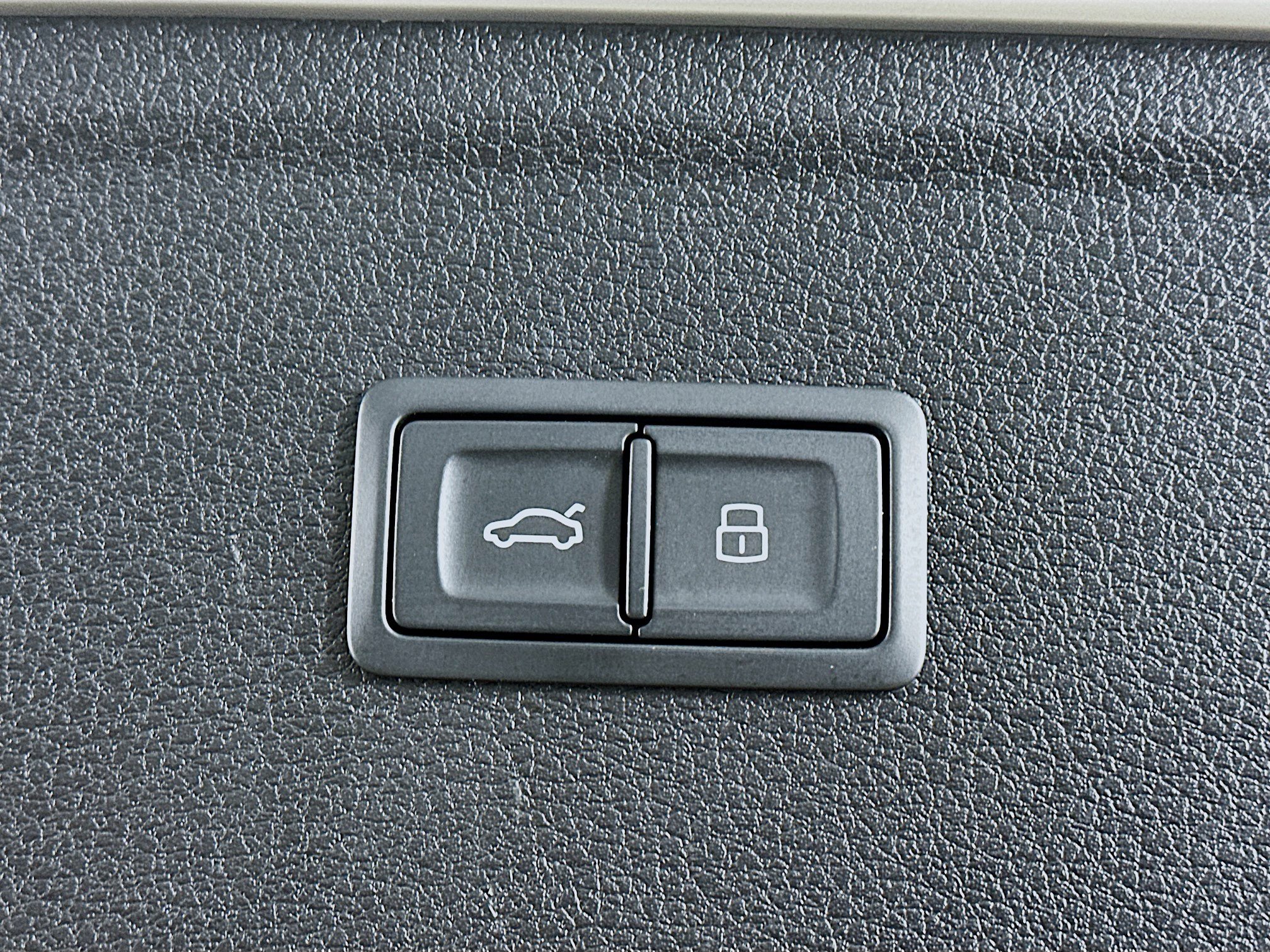 Used 2024 Audi Q5 2.0T Premium Plus image 36