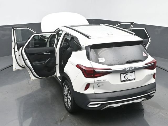 Used 2022 Kia Seltos EX AWD/4WD image 64