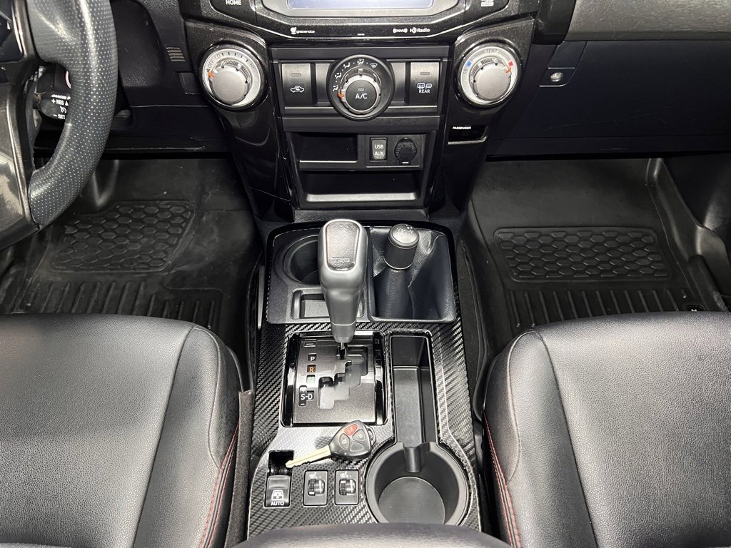 Used 2018 Toyota 4Runner TRD Off-Road Premium image 25