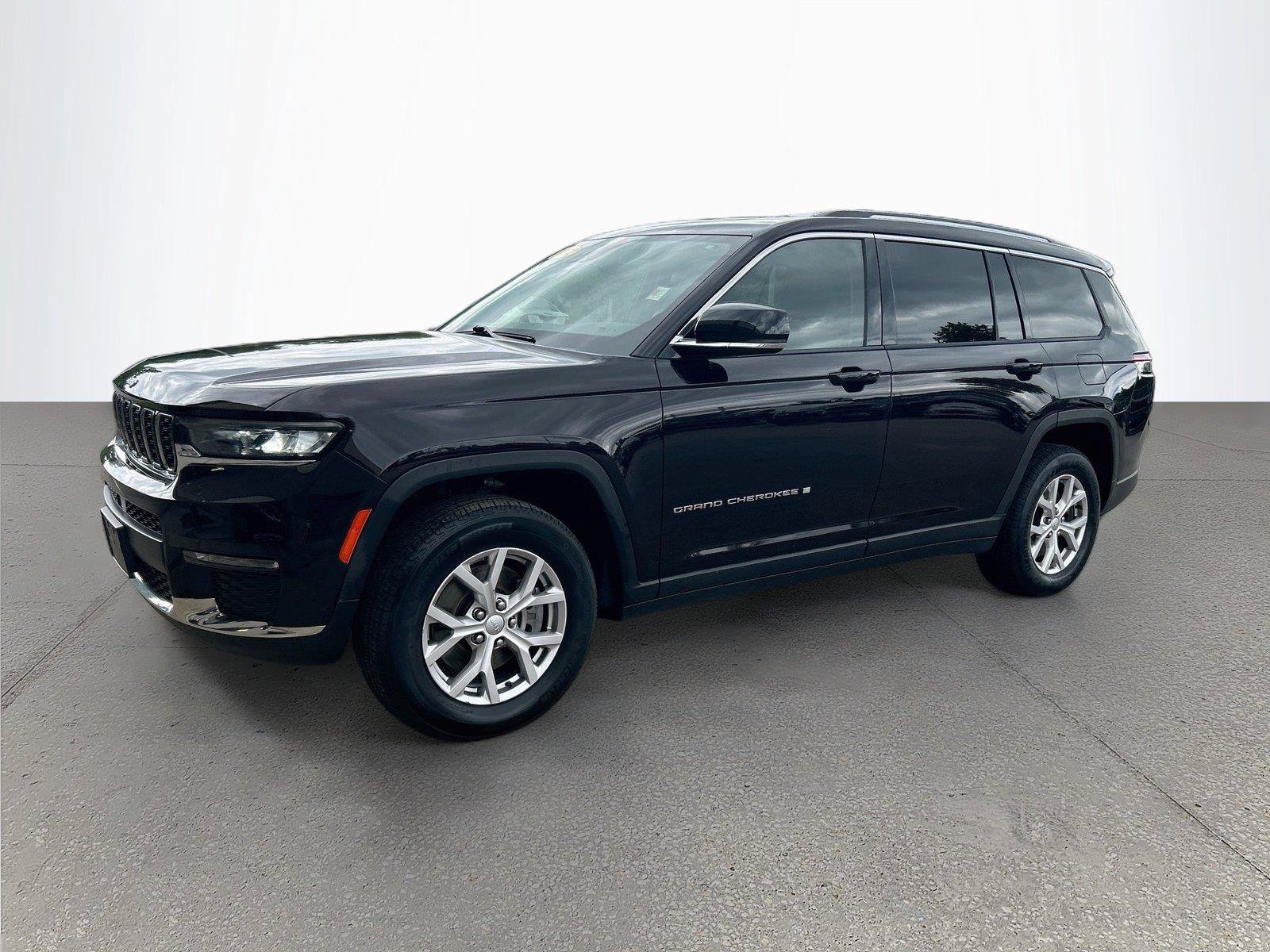 Used 2022 Jeep Grand Cherokee L Limited w/ Trailer Tow Group (B) AWD/4WD image 8