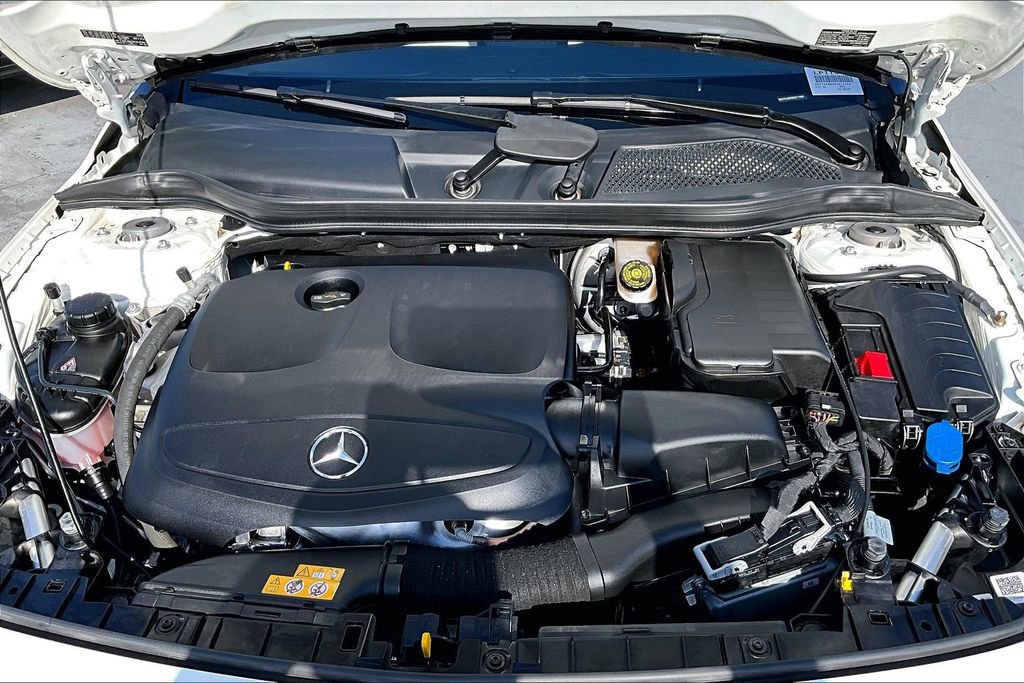 Used 2019 Mercedes-Benz GLA 250 w/ Premium Package image 28