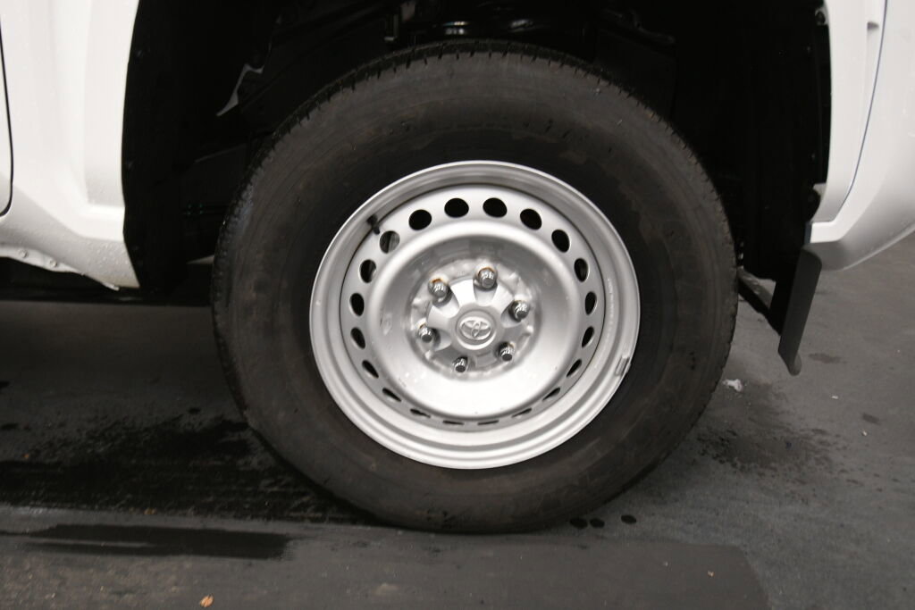 Certified 2025 Toyota Tacoma SR RWD image 25
