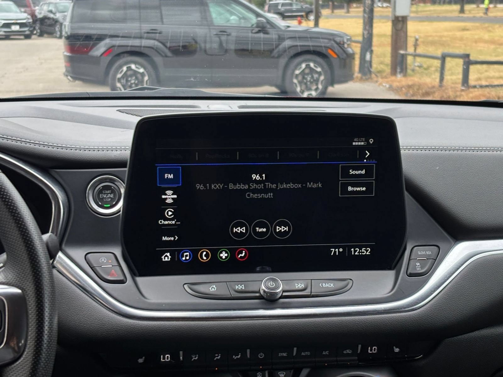 Used 2025 Chevrolet Blazer LT FWD image 20