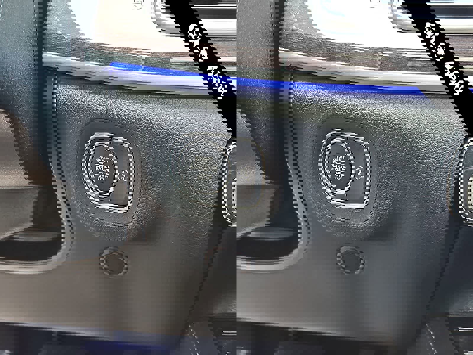 Used 2024 Mercedes-Benz GLS 450 4MATIC image 24