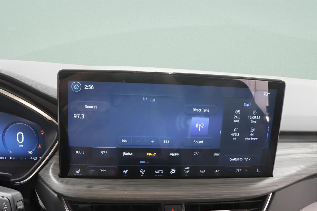 Used 2023 Ford Escape Platinum image 11