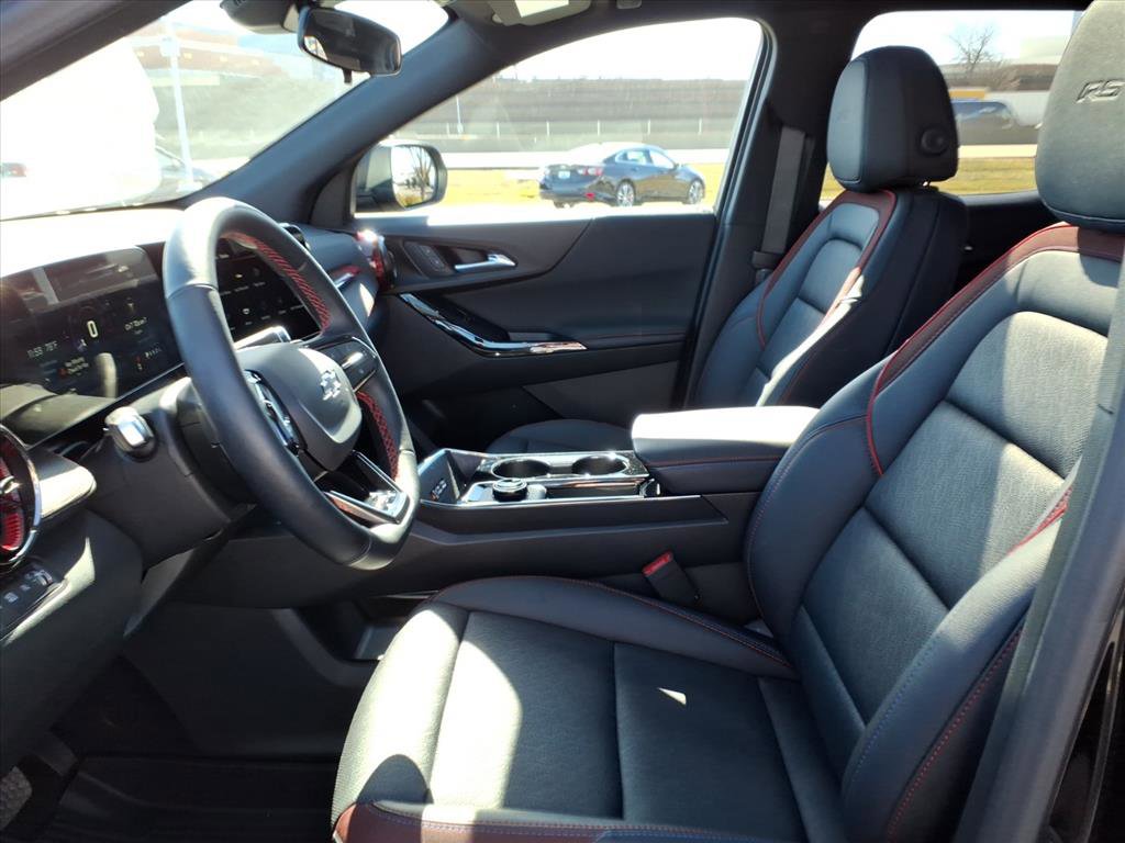 Used 2025 Chevrolet Equinox RS w/ Convenience Package III image 23