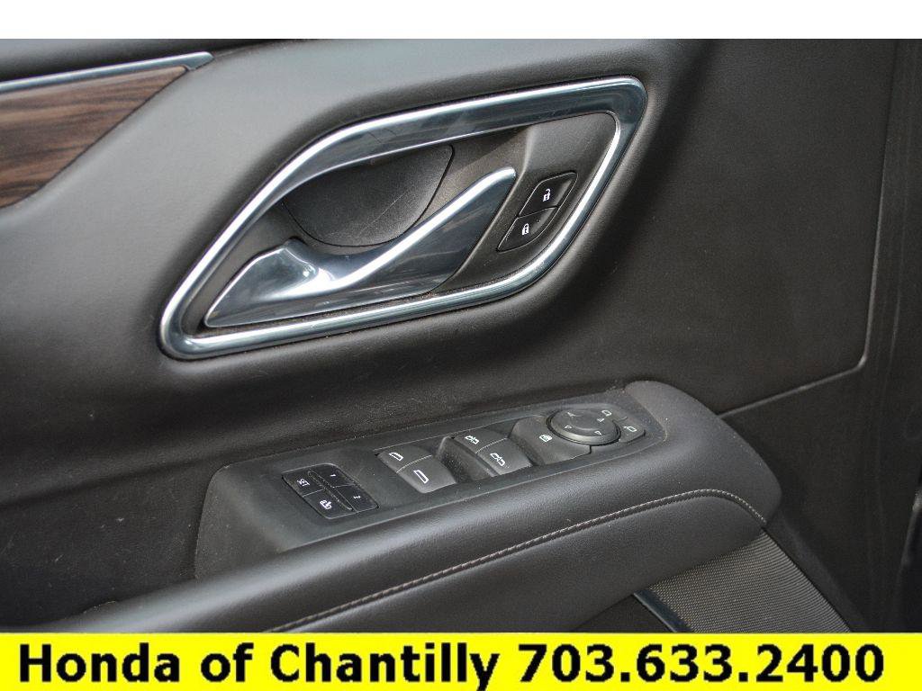 Used 2021 Chevrolet Suburban Z71 image 29