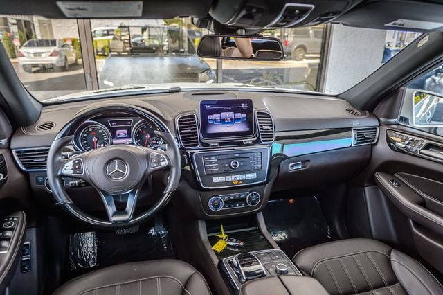 Used 2018 Mercedes-Benz GLS 450 4MATIC w/ Premium Package image 29